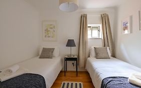Downtown Santana Apartments